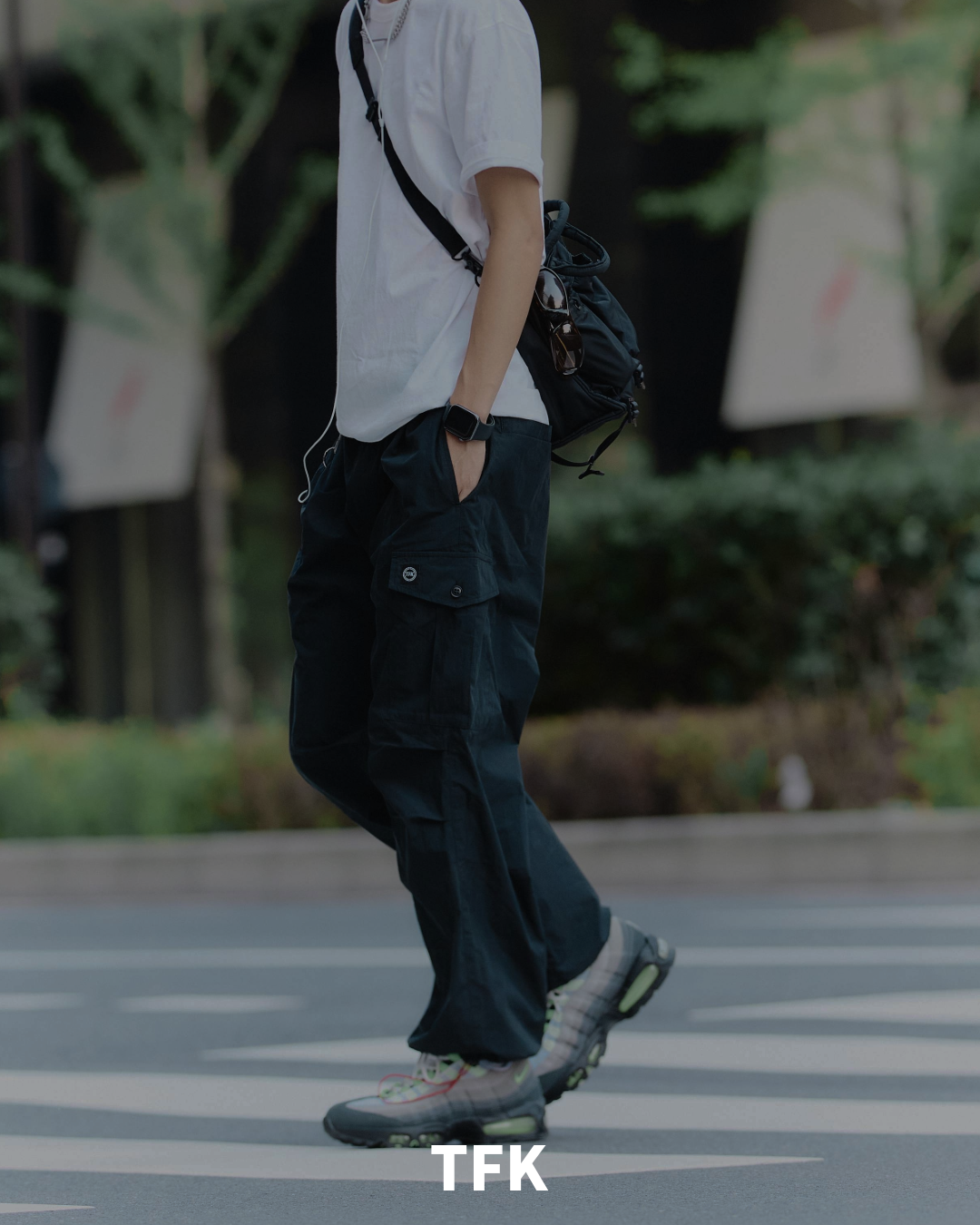 メンズ向けテックパンツおすすめ5選|人気ブランドと選び方も解説